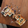 LEGO ICONS 10292 Mieszkania z serialu Przyjaciele - 1020755 - zdjęcie 8